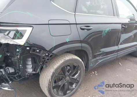 2024 Volkswagen Taos 1.5T Se from USA, damaged, VIN 3VVEX7B21RM077979